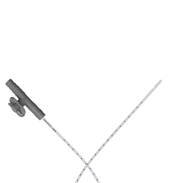 Аспирационный катетер с крышкой с коннектором с Т-образным вакуум контролем